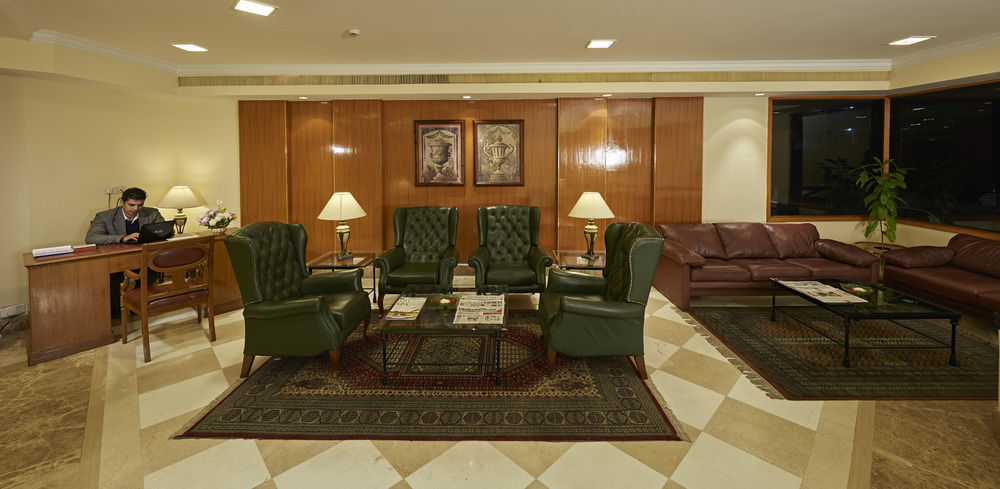 Club Mahindra White Meadows 호텔 마날리 외부 사진